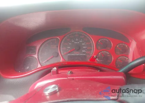 2000 Chevrolet Silverado 1500 Lt from USA, damaged, VIN 1GCEK19T7YZ303416